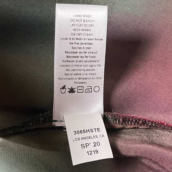 Nation LTD Tie Die Racerback Tank Top Size XS Green Gold Metallic Satiny Shirt - Picture 8 of 9